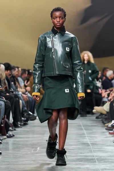 Look 53